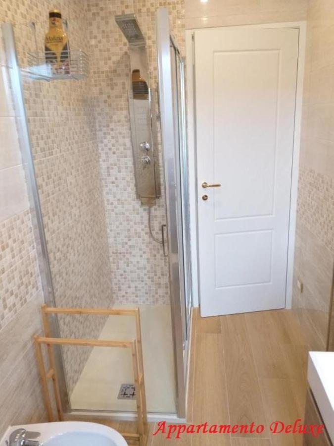 Le Rive Appartement Desenzano del Garda Buitenkant foto
